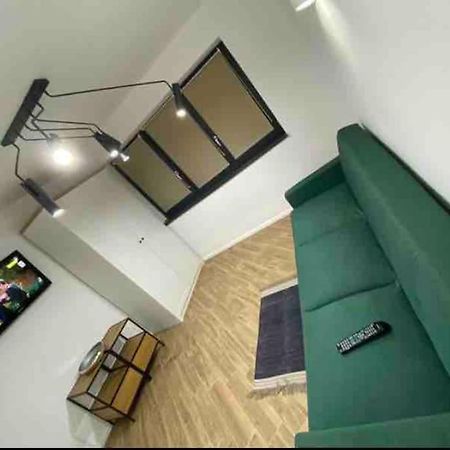 شقة Enescu Flat سوتْشافا المظهر الخارجي الصورة