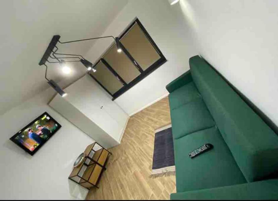 شقة Enescu Flat سوتْشافا المظهر الخارجي الصورة